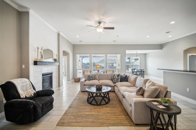 281 Chisholm TRL, Bastrop, TX 78602
