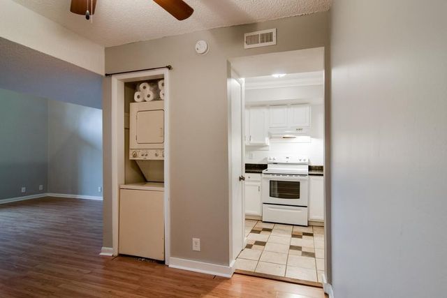 214 Old Hickory Blvd Apt 131, Nashville, TN 37221