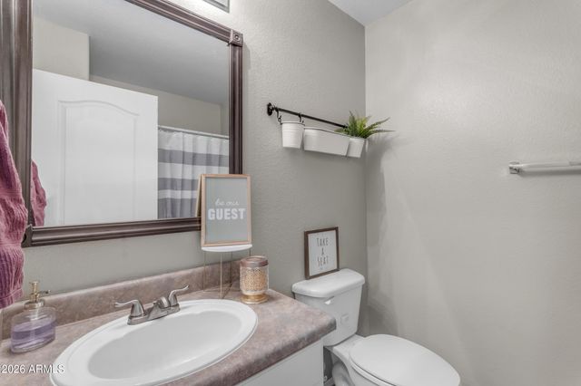 37963 N CAROLINA Avenue, San Tan Valley, AZ 85140