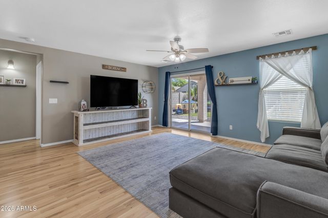 37963 N CAROLINA Avenue, San Tan Valley, AZ 85140