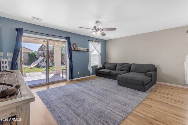 37963 N CAROLINA Avenue, San Tan Valley, AZ 85140