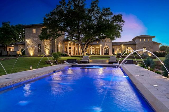 511 County Road 262, Georgetown, TX 78633