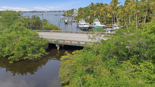 950 S Kanner Highway 134, Stuart, FL 34994
