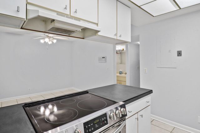 950 S Kanner Highway 134, Stuart, FL 34994