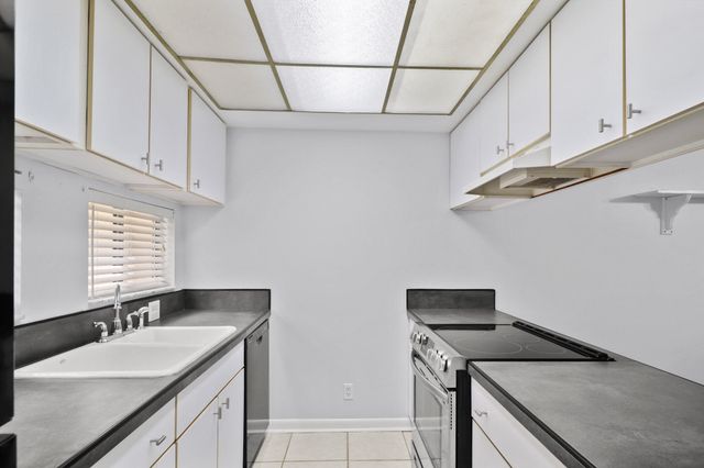 950 S Kanner Highway 134, Stuart, FL 34994