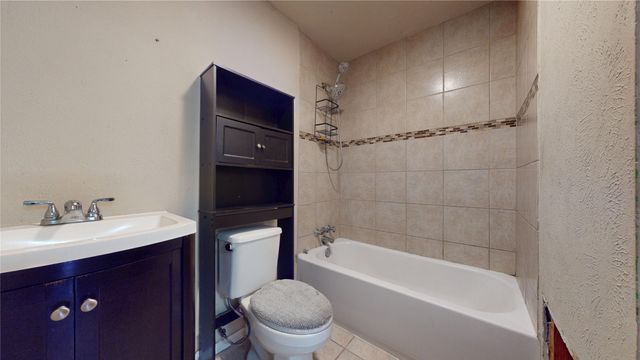 3317 S Edelweiss Drive, Grand Prairie, TX 75052