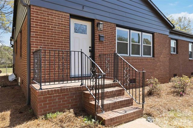 3609 Eastway Drive, Charlotte, NC 28205