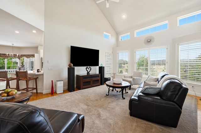 9250 Upper Valley Road, Auburn, CA 95602