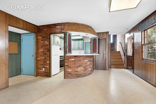 95 83rd Street, New York City, NY 11209