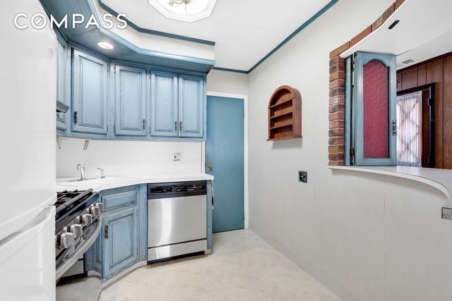 95 83rd Street, New York City, NY 11209