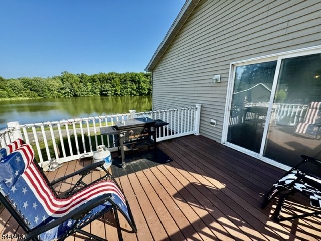 106 Starlight Rd, West Milford Twp., NJ 07480