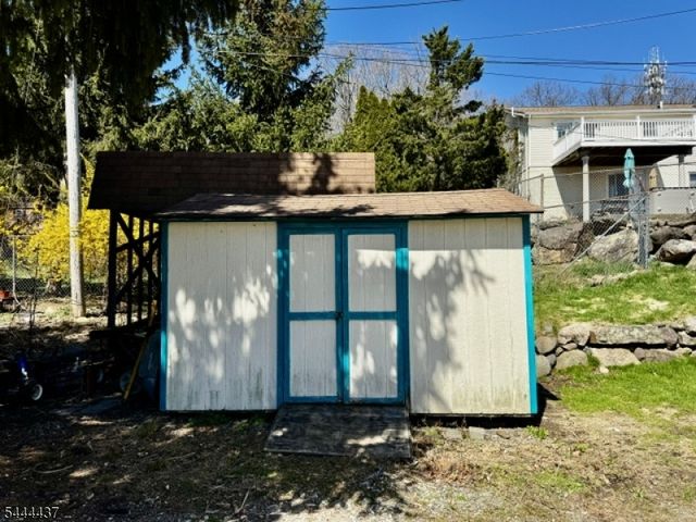 106 Starlight Rd, West Milford Twp., NJ 07480