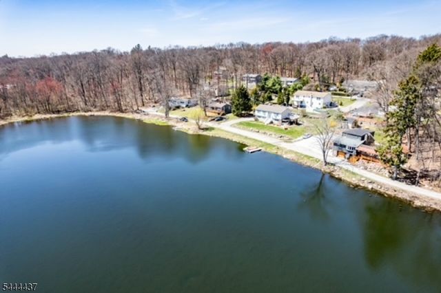 106 Starlight Rd, West Milford Twp., NJ 07480