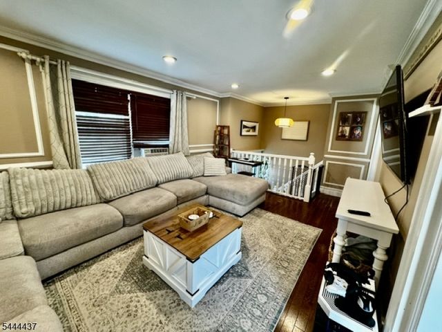 106 Starlight Rd, West Milford Twp., NJ 07480