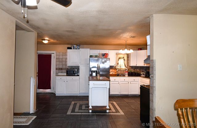 100220 Highway 100, Gore, OK 74435