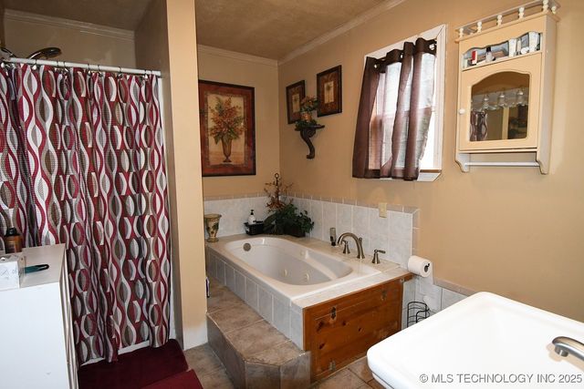 100220 Highway 100, Gore, OK 74435