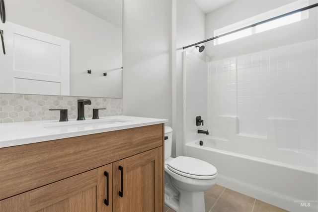 2005 W Ibis Dr, Nampa, ID 83686