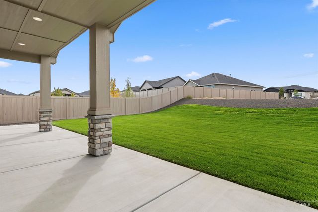 2005 W Ibis Dr, Nampa, ID 83686