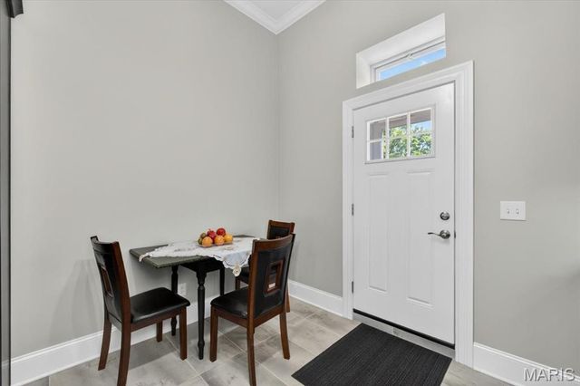 125 W Steins Street, St Louis, MO 63111