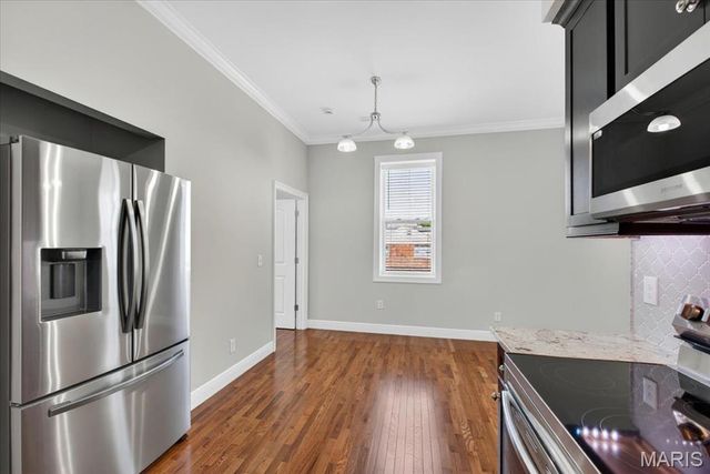125 W Steins Street, St Louis, MO 63111