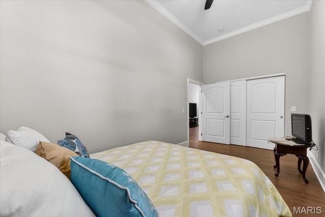 125 W Steins Street, St Louis, MO 63111