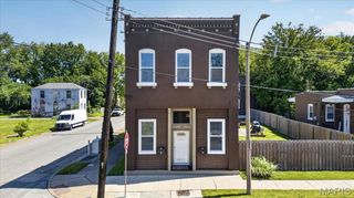 125 W Steins Street, St Louis, MO 63111