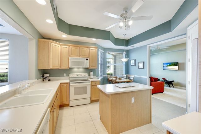 6009 Trophy DR 802, Naples, FL 34110