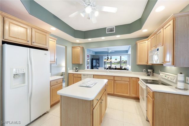 6009 Trophy DR 802, Naples, FL 34110