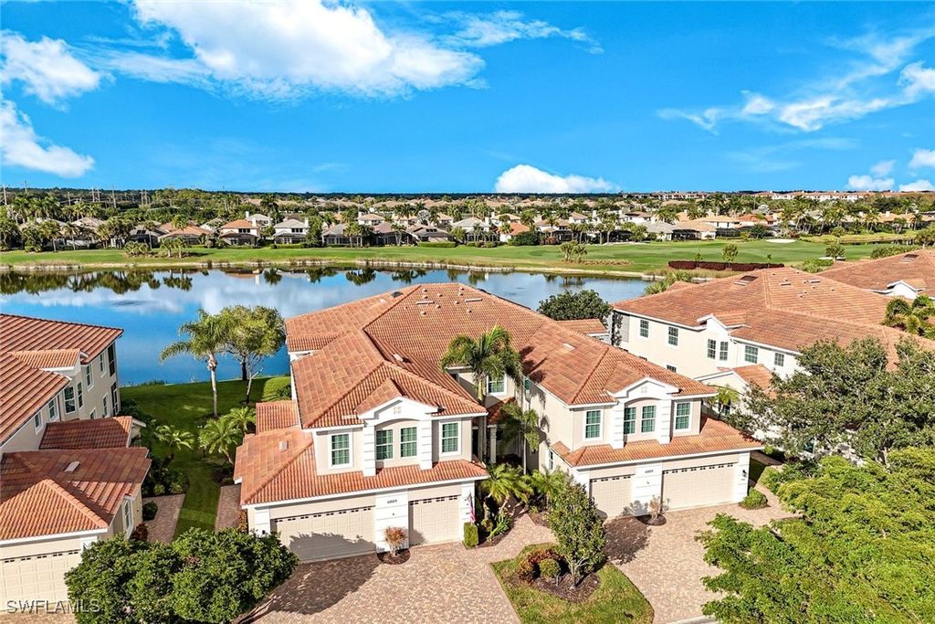 6009 Trophy DR 802, Naples, FL 34110