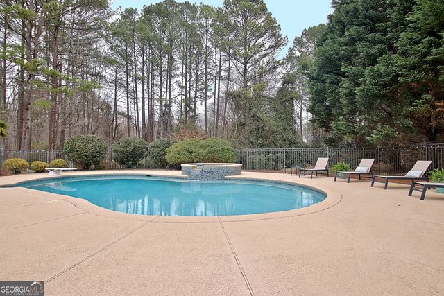 1600 Pembrook Court, Peachtree City, GA 30269