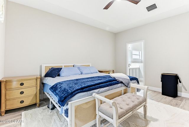 5424 Frederick Lake Drive, Port Orange, FL 32128