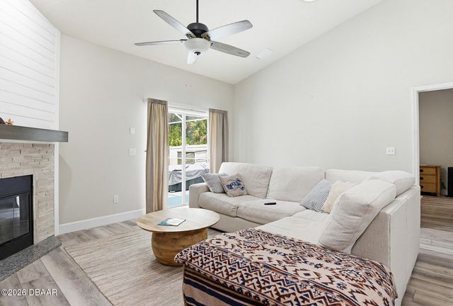 5424 Frederick Lake Drive, Port Orange, FL 32128