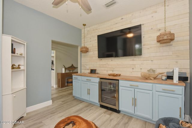 5424 Frederick Lake Drive, Port Orange, FL 32128