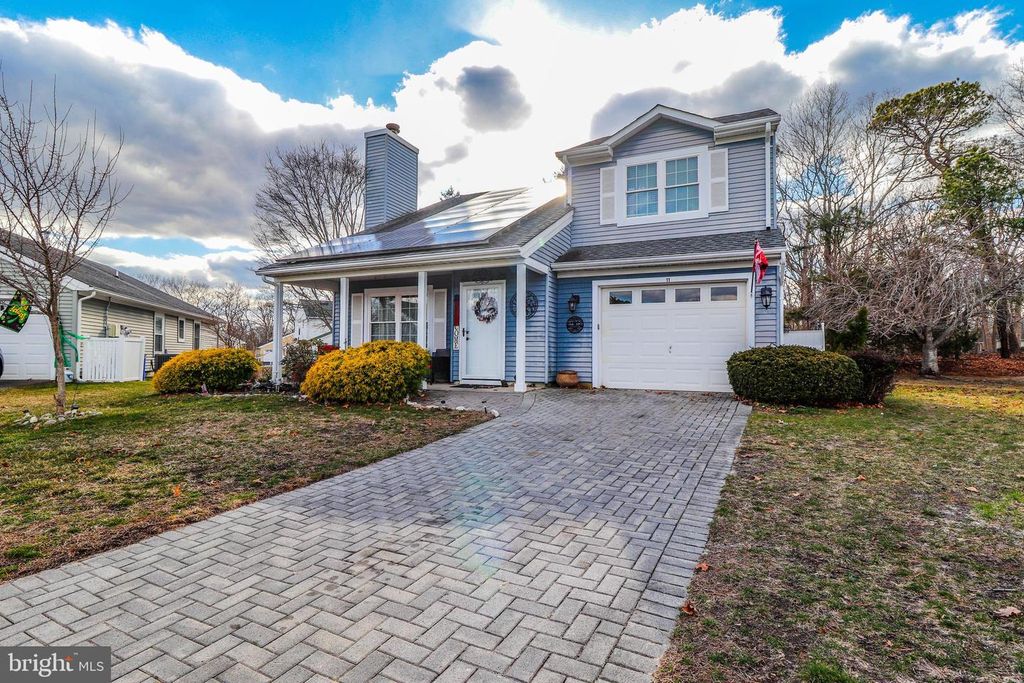 11 POPLAR CT, Barnegat, NJ 08005