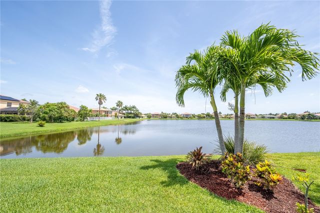 5200 Topaz Lane SW, Vero Beach, FL 32968