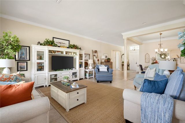 5200 Topaz Lane SW, Vero Beach, FL 32968