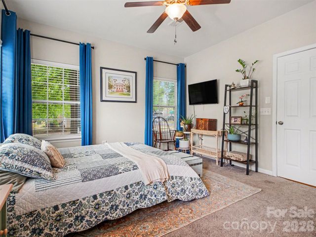 9639 Turning Wheel Drive, Charlotte, NC 28214