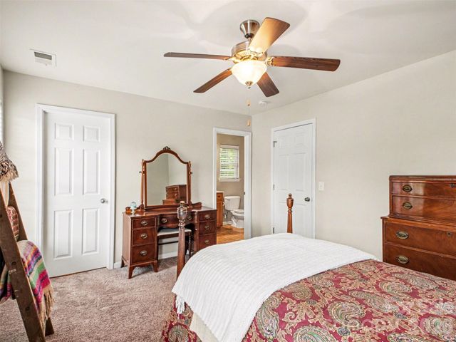 9639 Turning Wheel Drive, Charlotte, NC 28214