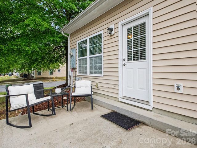 9639 Turning Wheel Drive, Charlotte, NC 28214