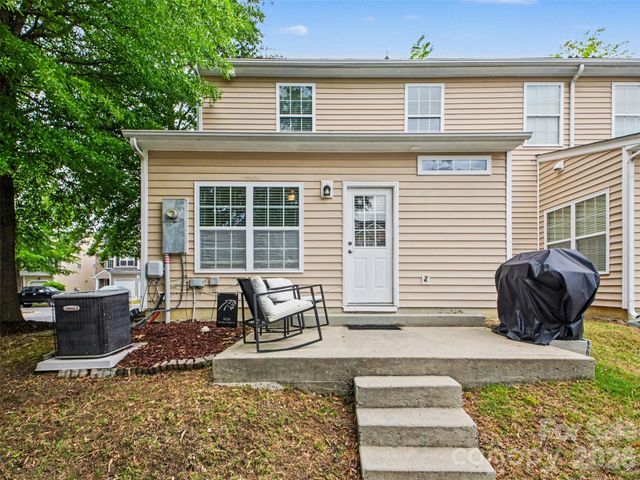 9639 Turning Wheel Drive, Charlotte, NC 28214