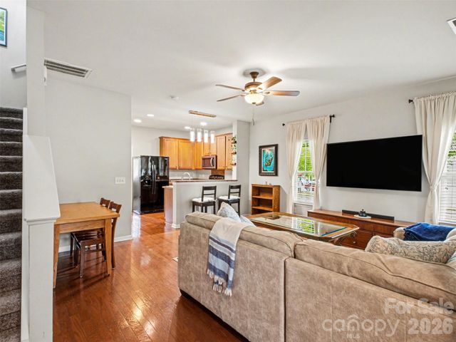 9639 Turning Wheel Drive, Charlotte, NC 28214