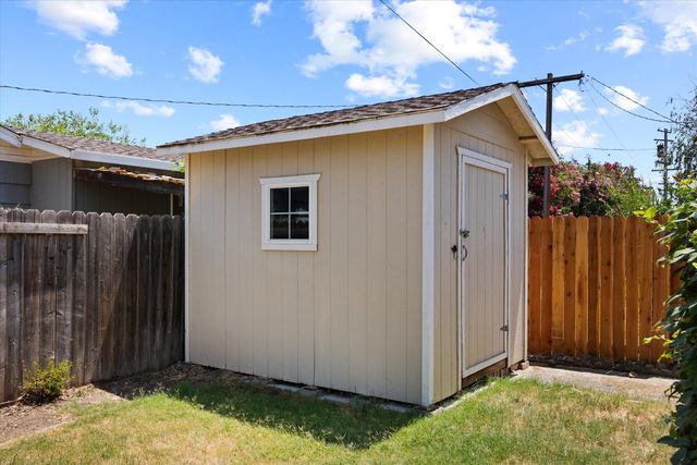 1307 Stafford Way, Yuba City, CA 95991