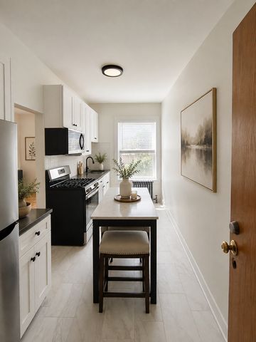 1640 W Albion Avenue 2, Chicago, IL 60626