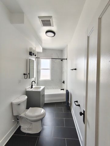 1640 W Albion Avenue 2, Chicago, IL 60626