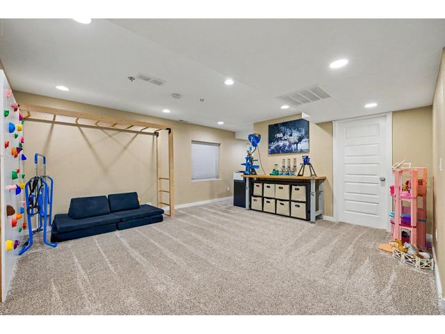 3101 Zodiac Pl, Loveland, CO 80537