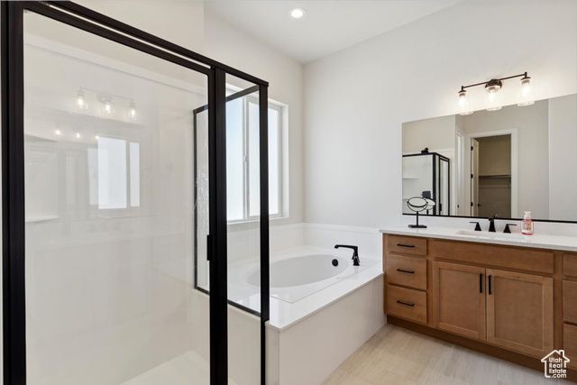 5936 N ANGELS LANDING DR, Mountain Green, UT 84050