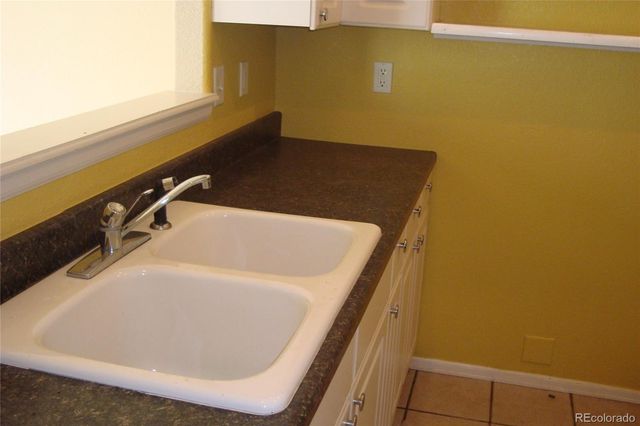 11880 W Independence Avenue 11880, Lakewood, CO 80004