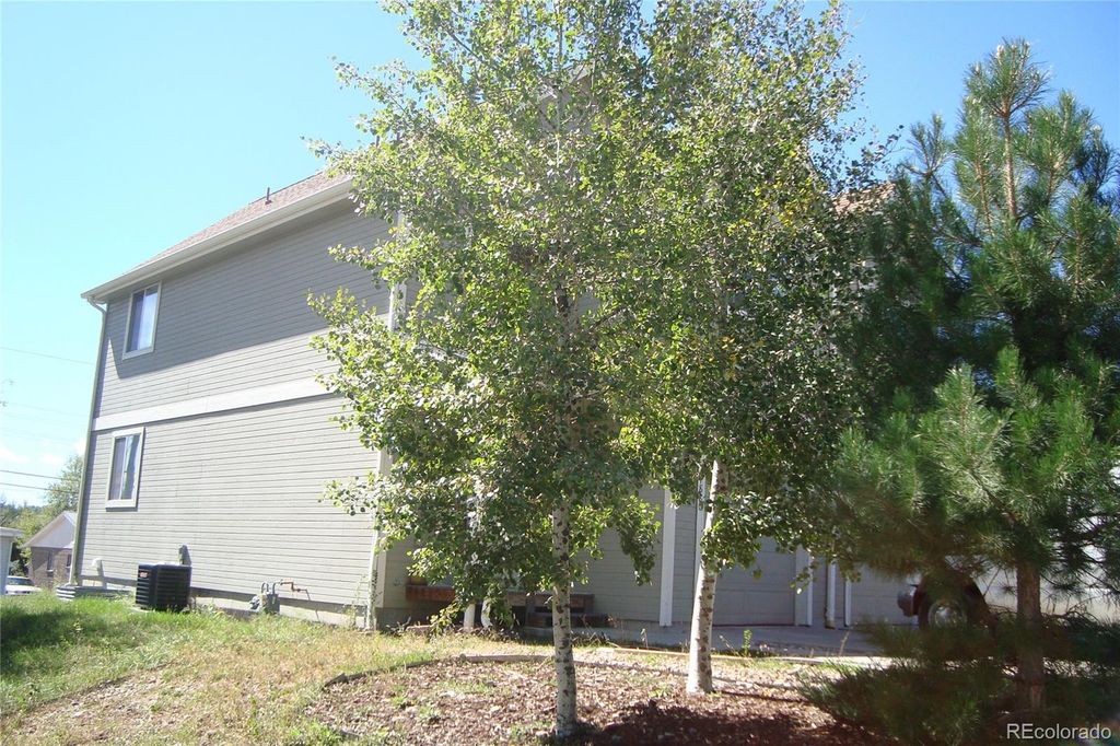 11880 W Independence Avenue 11880, Lakewood, CO 80004
