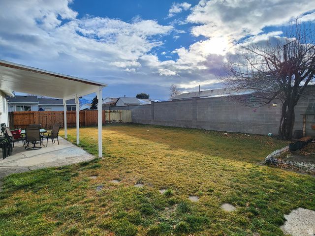 3759 W ETTENMORE CIR, Taylorsville, UT 84129