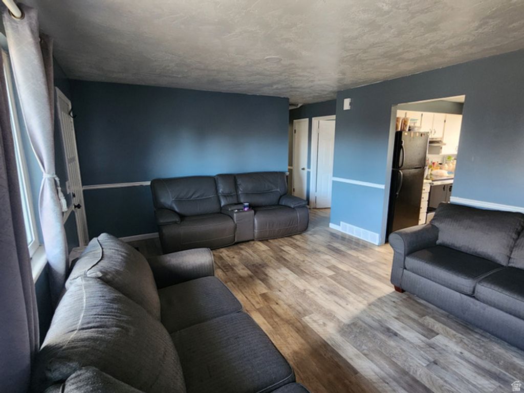 3759 W ETTENMORE CIR, Taylorsville, UT 84129 — photo 4